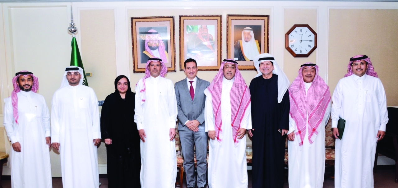 تعزيز التبادل التجاري بين الإمارات والسعودية