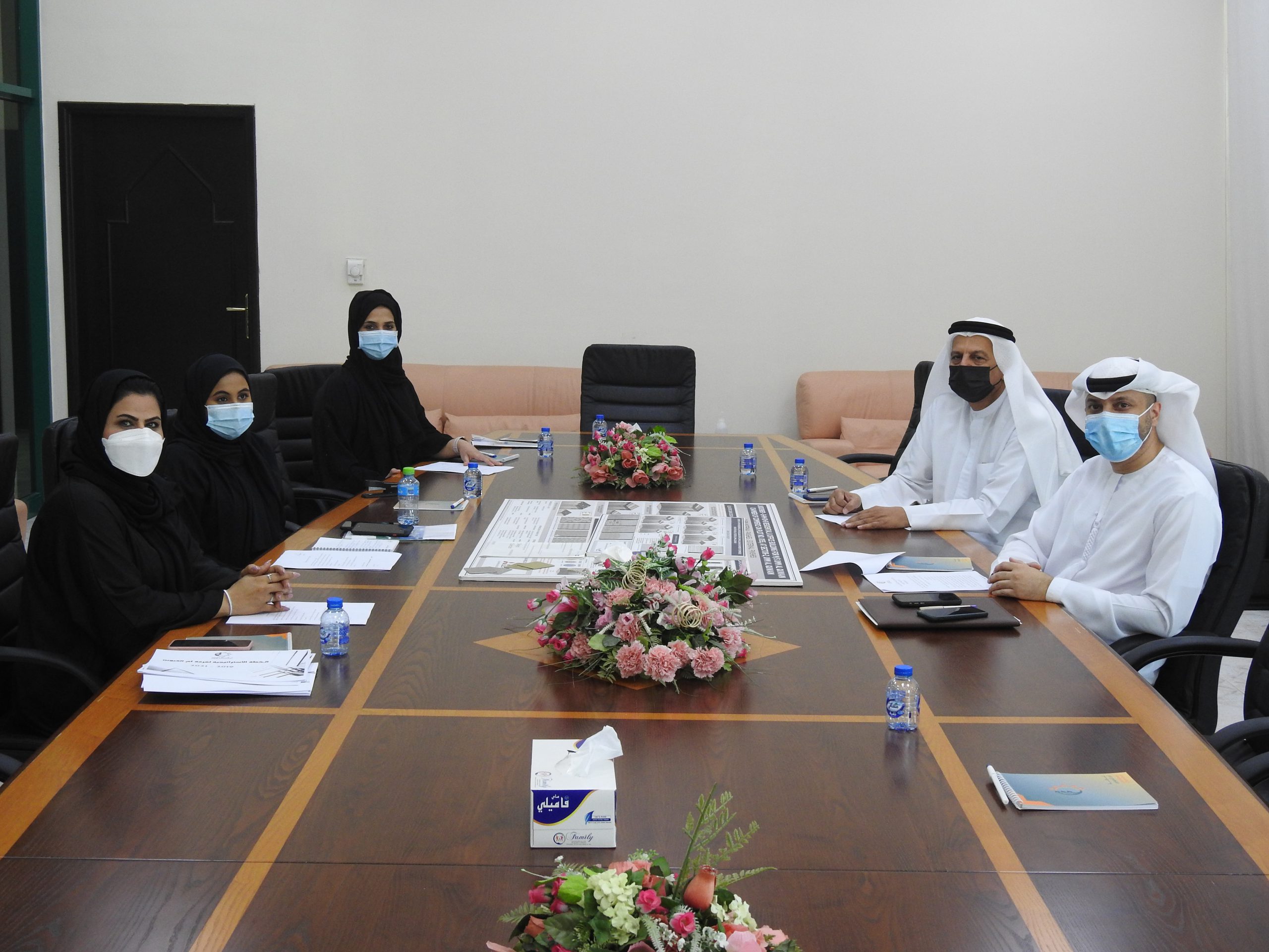 الإجتماع الثاني للجنة الأقتصادية والتجارية